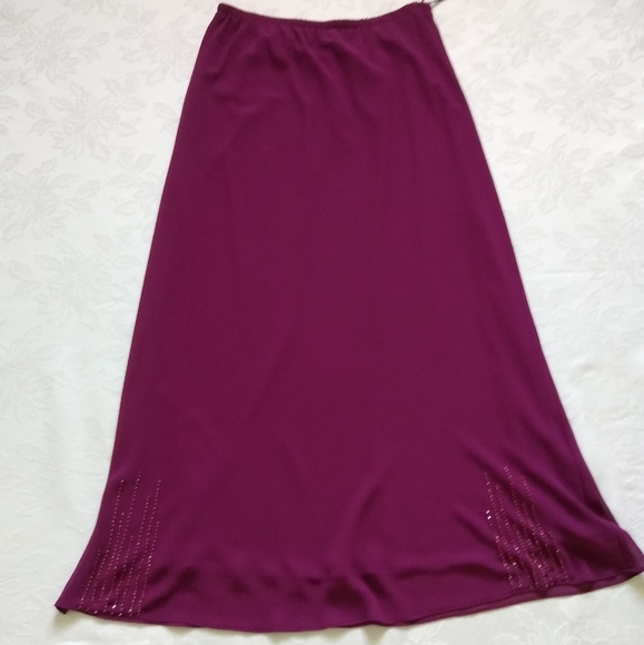 Adrianna Papell flowy chiffon 2 piece set beaded top cape overlay + skirt - Picture 3 of 12